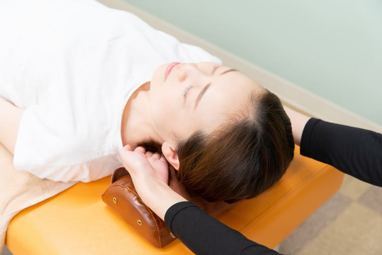 小顔矯正とは？