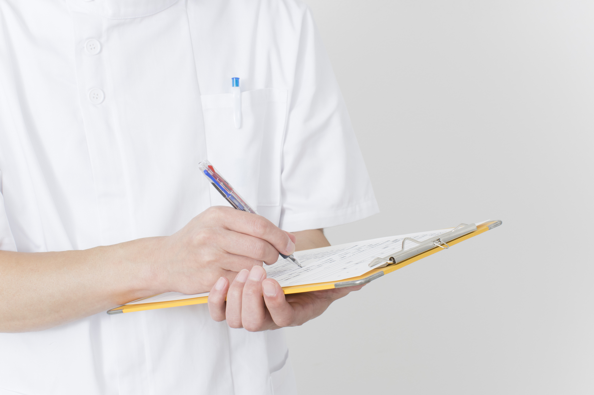 腰痛で整骨院に通うメリットとは